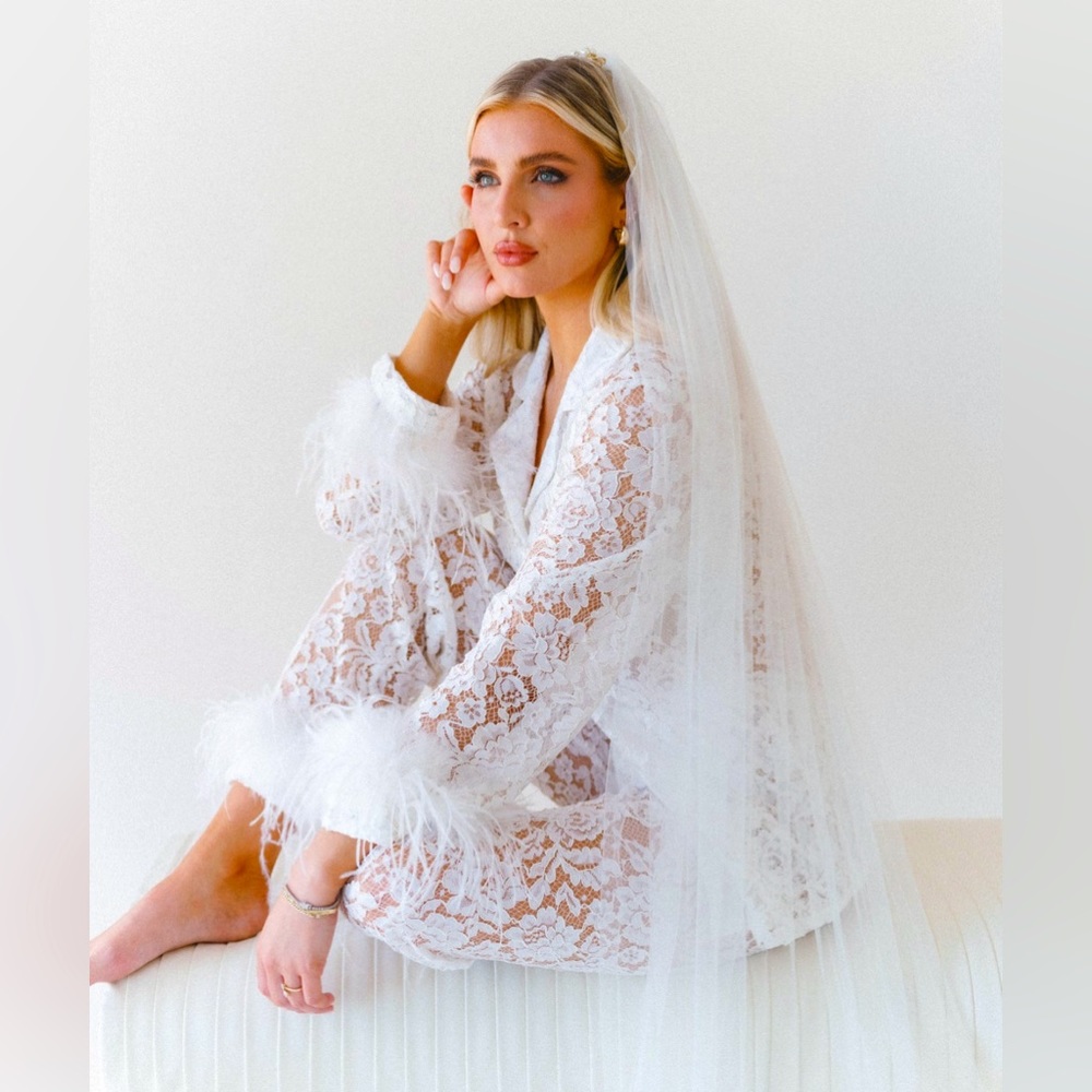 BONVIVIAN Lace Bridal PJs